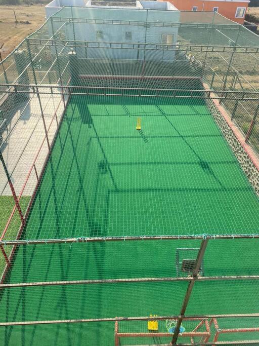 Mount Resorts Lonavala 5 Bhk Luxurious Villa With Private Pool And Full Size Cricket Football Turf מראה חיצוני תמונה