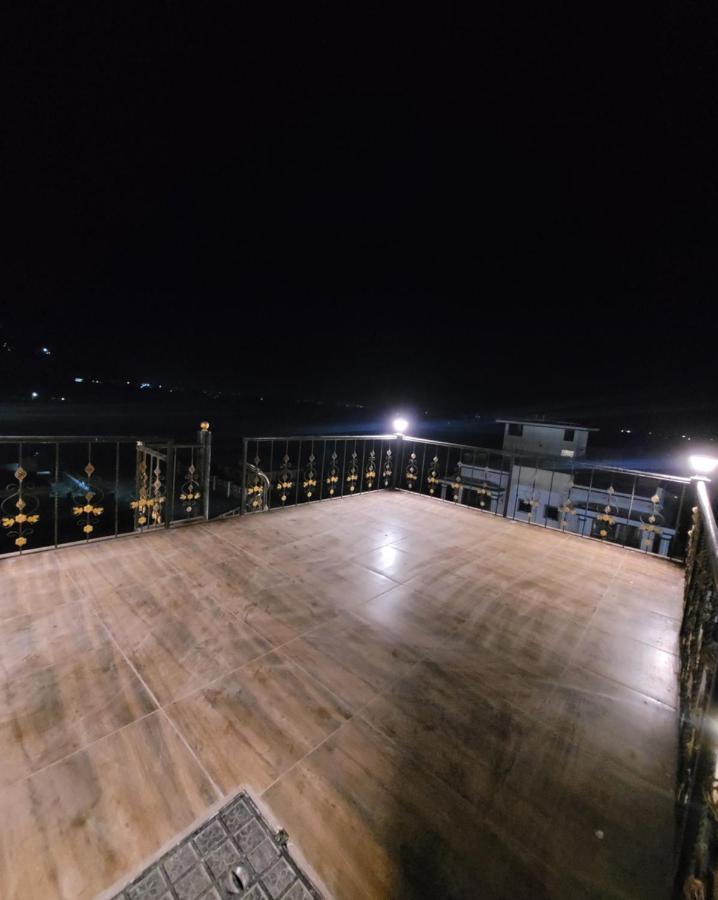 Mount Resorts Lonavala 5 Bhk Luxurious Villa With Private Pool And Full Size Cricket Football Turf מראה חיצוני תמונה