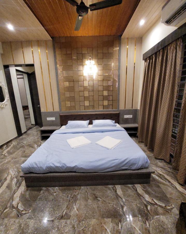 Mount Resorts Lonavala 5 Bhk Luxurious Villa With Private Pool And Full Size Cricket Football Turf מראה חיצוני תמונה