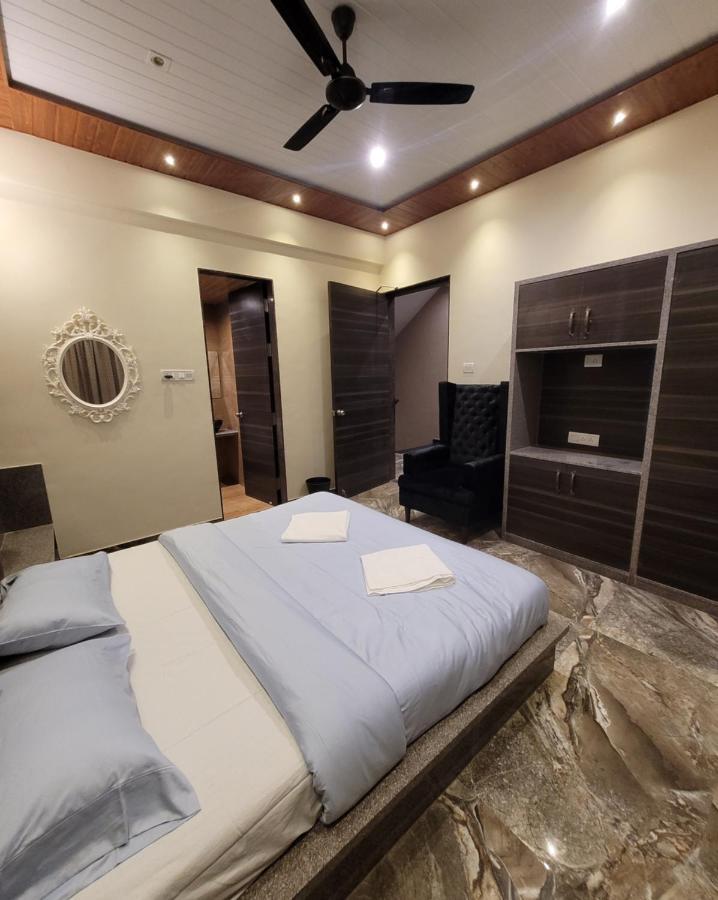Mount Resorts Lonavala 5 Bhk Luxurious Villa With Private Pool And Full Size Cricket Football Turf מראה חיצוני תמונה