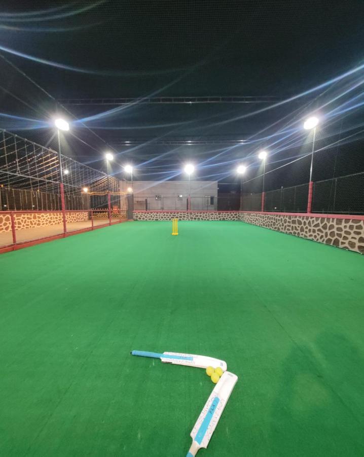 Mount Resorts Lonavala 5 Bhk Luxurious Villa With Private Pool And Full Size Cricket Football Turf מראה חיצוני תמונה